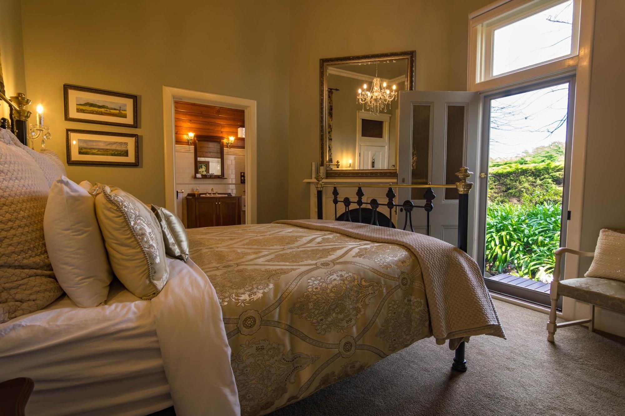 Bed and Breakfast Heytesbury House Cobden Экстерьер фото