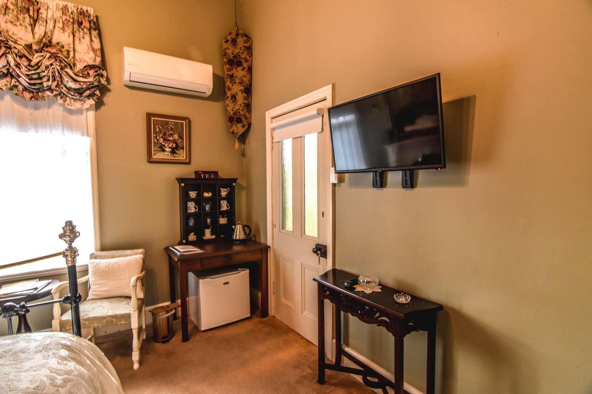 Bed and Breakfast Heytesbury House Cobden Экстерьер фото